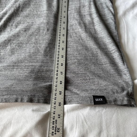 SAXX Men's Performance Short Sleeve T-Shirt Marled Gray Large Athleisure Casual - Picture 9 of 11